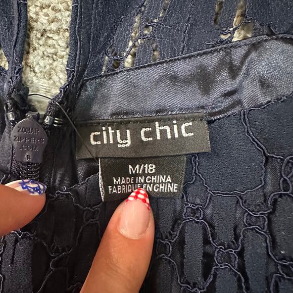 CITY CHIC Women's Pippa Lace Dress Size M In Navy - Picture 7 of 13